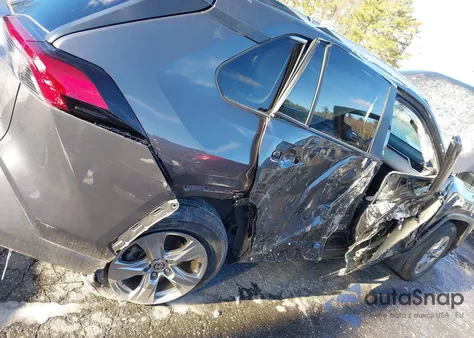 2024 Toyota Rav4 Xle из США, поврежденный, VIN 2T3P1RFV5RW446513